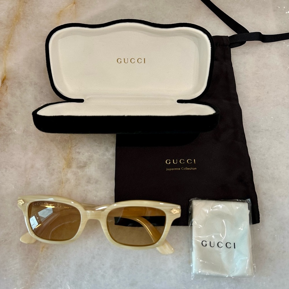 NWT Gucci Beige sunglasses